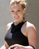 FOTO GALLERY: Hilary Duff fa shopping da Gucci duff gucci6 80x100 FOTO GALLERY: Hilary Duff fa shopping da Gucci