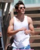 zanessa malibu2 80x100 FOTO GALLERY: Zac e Vanessa a Malibu