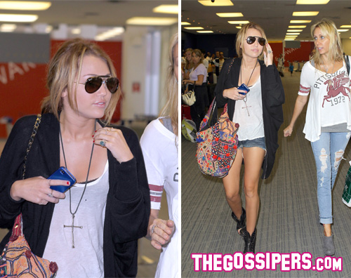 Miley Cyrus Miley Cyrus, single, torna a L.A. con mamma...