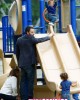 affleck parco ben3 80x100 FOTO GALLERY: Ben e Jennifer al parco con le figlie