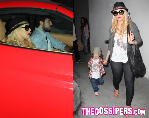 aguilera-ferrari aguilera ferrari1 Christina Aguilera a bordo della sua Ferrari