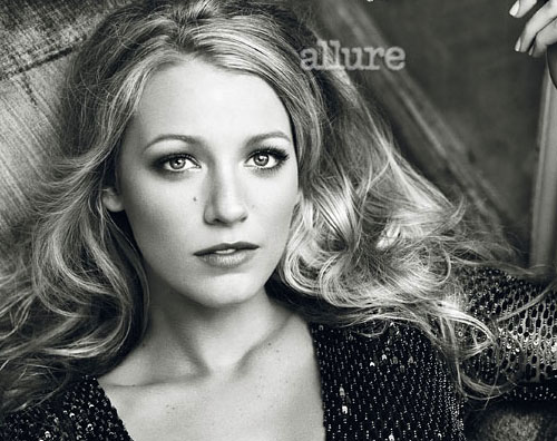 blake allure copertina2 Blake Lively sulla copertina di Allure