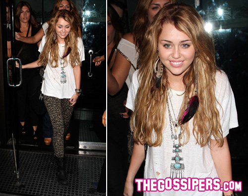 miley cyrus nobu Miley Cyrus cena a Beverly Hills con le amiche
