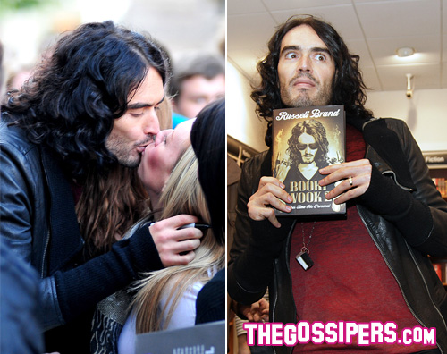 russell brand liverpool Russell Brand presenta il suo libro e bacia le fan!