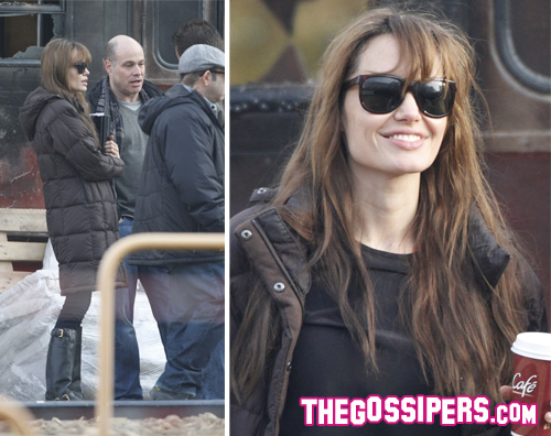 angelina happy Unaltra giornata sul set per Angelina Jolie