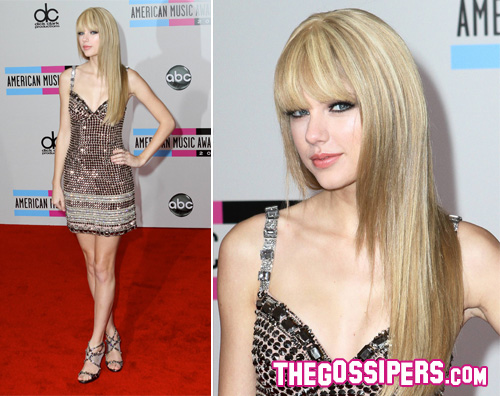 swift liscia Taylor Swift: capelli lisci per gli AMAs