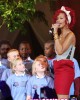 FOTO GALLERY: Rihanna accende il Natale di Londra westfield rihanna9 80x100 FOTO GALLERY: Rihanna accende il Natale di Londra
