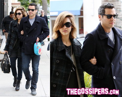 alba cash passeggiata Jessica e Cash passeggiano a Beverly Hills