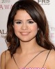 style selena2 80x100 FOTO GALLERY: Hollywood Style Awards 2010
