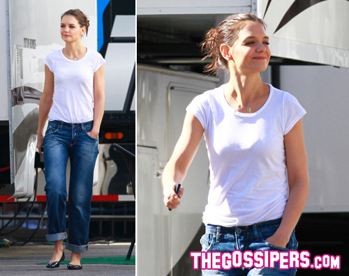 holmes sorride Katie Holmes sorridente come non mai!