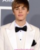 grammys justin bieber 80x100 FOTO GALLERY: GRAMMYs 2011   tutti gli abiti del red carpet