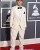 grammys justin bieber2 80x100 FOTO GALLERY: GRAMMYs 2011   tutti gli abiti del red carpet