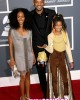 grammys will smith willow jada pinkett smith 80x100 FOTO GALLERY: GRAMMYs 2011   tutti gli abiti del red carpet