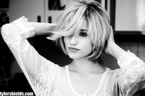 tumblr ll3hqsM3eH1qa48hso1 500 Dianna Agron dà un taglio al passato!