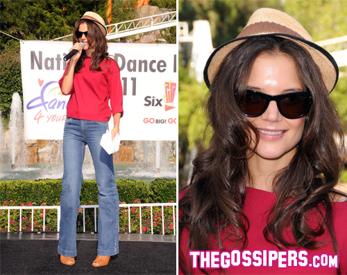 kikapress10 Look casual per Katie Holmes