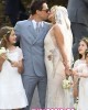 moss matrimonio bacio 80x100 FOTO GALLERY: Kate Moss è una donna sposata!