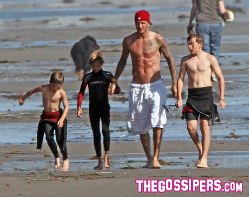 beckhamfamiglia David Beckham papà surfista