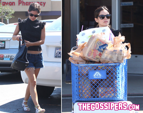 rachelbilsonspesa Rachel Bilson al supermercato