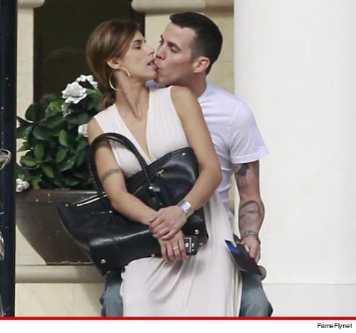 0131 steve o elisabetta canalis fameflynet 2 500x468 Elisabetta Canalis da Clooney a Steve O