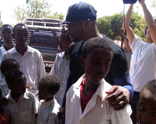 50centsomalia2 50 Cent in Somalia per il World Food Program