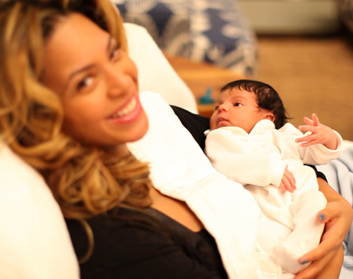 blue ivy beyonce Beyoncé e Jay Z presentano Blue Ivy Carter