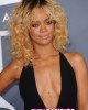 FOTO GALLERY: Il red carpet dei Grammy Awards 2012 grammy rihanna 1 80x100 FOTO GALLERY: Il red carpet dei Grammy Awards 2012
