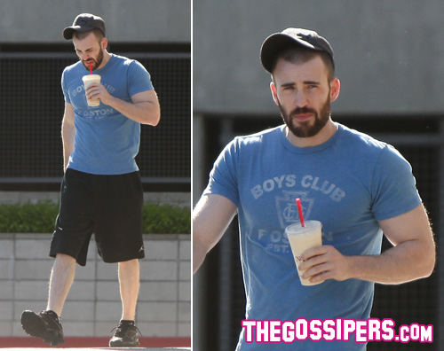 chris frapp Chris Evans inizia la giornata con un frappuccino