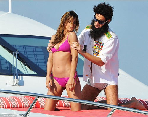 sacha elisabetta Elisabetta Canalis flirta con Sacha Baron Cohen a Cannes