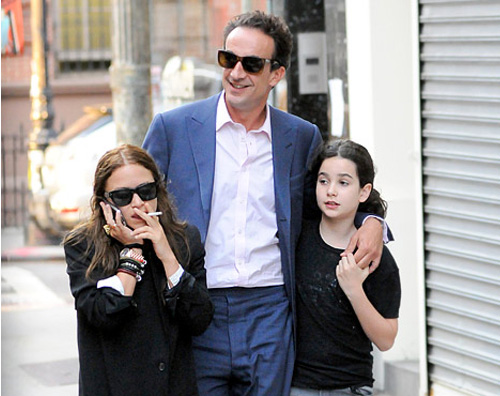 mk sarco Mary Kate Olsen a New York con Sarkozy