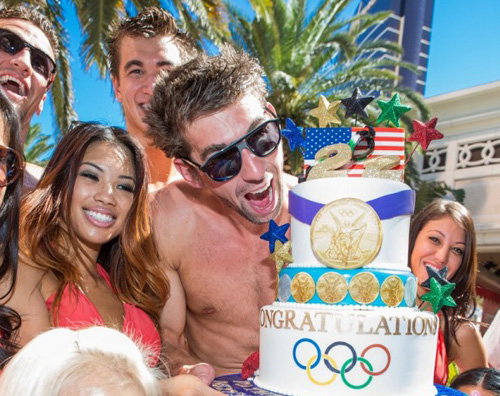 phelps Michael Phelps festeggia i suoi successi a Las Vegas
