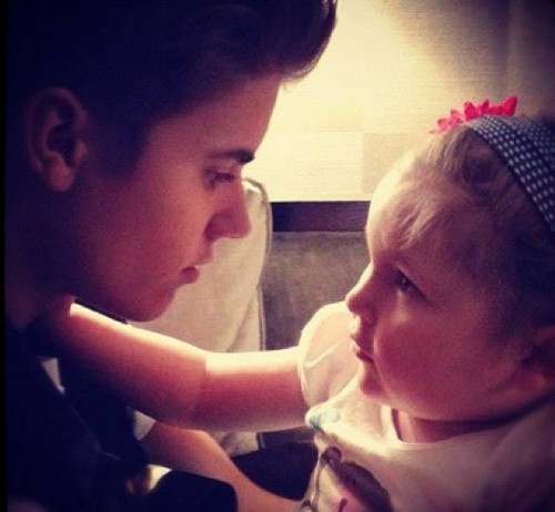 article bieber avalanna 500x462 Justin Bieber perde la fan più speciale