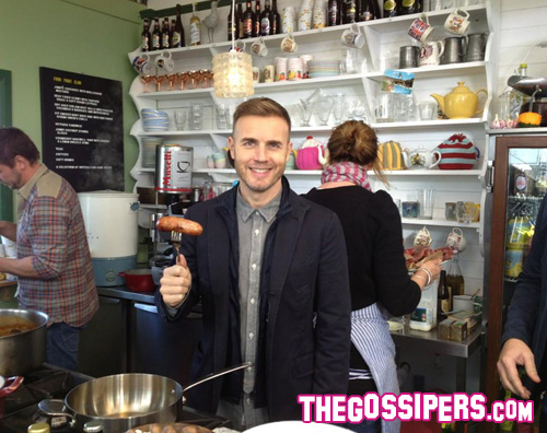 barlow-jamie1 barlow jamie1 Gary Barlow in cucina da Jamie Oliver