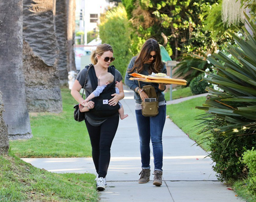 duff amica Hilary Duff porta Luca alla mostra