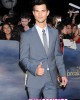 Alta 3130258 Taylor Lautner 80x100 FOTO GALLERY: La premiere mondiale di Breaking Dawn   Parte 2