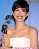 globes hathaway3 80x100 FOTO GALLERY: Il red carpet dei Golden Globes 2013