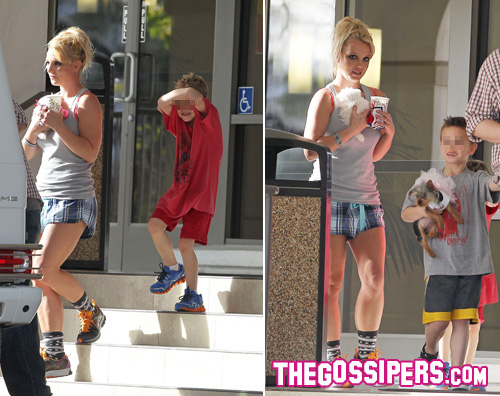 brit2 Britney Spears dal veterinario con i figli