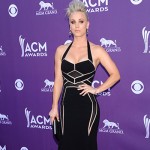 TG Kaley Cuoco 150x150 FOTOGALLERY: Il red carpet degli Academy of Country Music Awards 2013
