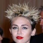 met miley2 150x150 FOTO GALLERY: MET Gala 2013