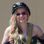 avril lavigne4 150x150 Avril Lavigne sul set di Rock N Roll
