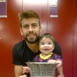 Pique 150x150 Piqué festeggia la Supercoppa in famiglia