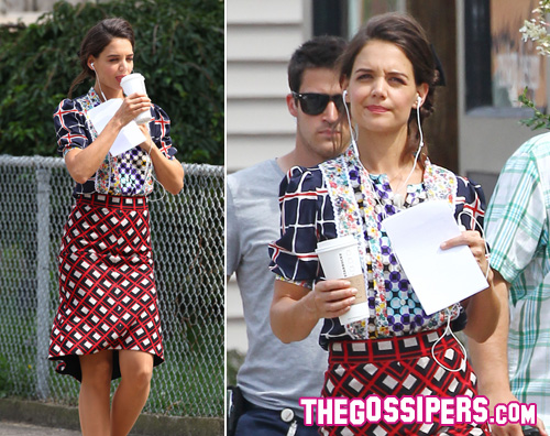 katie1 Katie Holmes è vintage per Miss Meadows