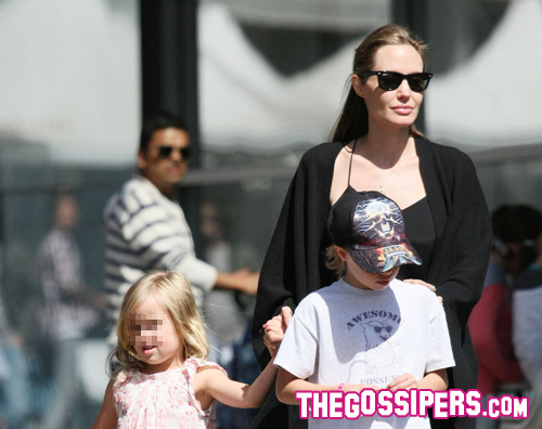 angelina1 Shopping a Sydney per Angelina e figlie