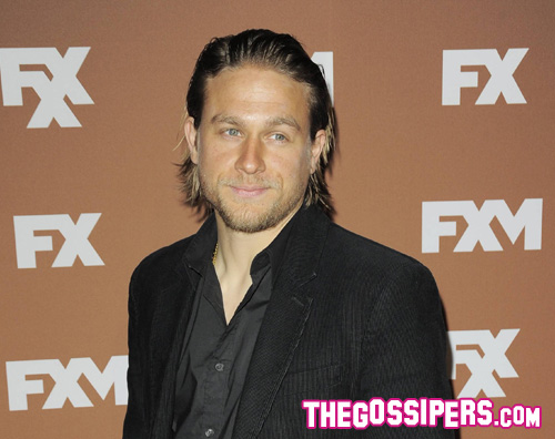 charlie Charlie Hunnam, più security a causa di Cinquanta sfumature