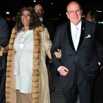 Aretha Franklin Clive Davis 150x150 Miley Cyrus e non solo al Night of Stars 2013