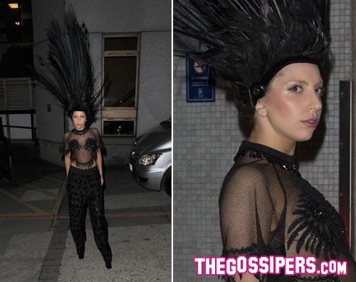 gaga cresta2 Lady Gaga sfoggia una cresta nera