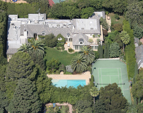 madonna Madonna vende la villa a Beverly Hills