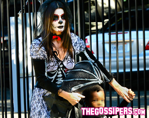 sandra Sandra Bullock festeggia Halloween in anticipo