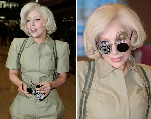 gaga22 Lady Gaga è un militare in Giappone