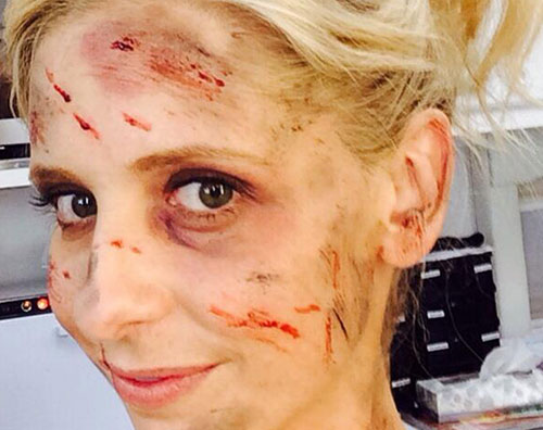 Sarah Michelle Gellar tumefatta su Twitter sarah1 Sarah Michelle Gellar tumefatta su Twitter
