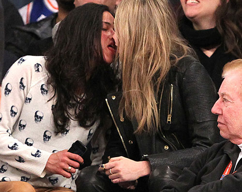 cara michelle Bacio saffico tra Michelle Rodriguez e Cara Delevingne